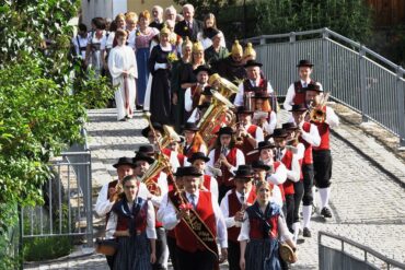 Maibaum umlegen Struden