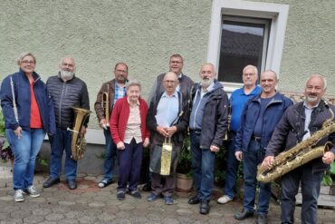 Überraschung nach standesamtlicher Trauung