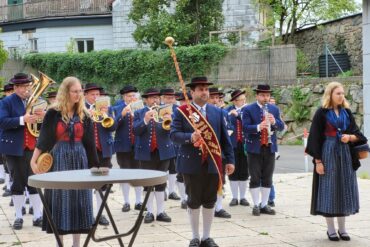 Landeshauptmann Mag. Thomas Stelzer ehrt oberösterreichische Blasmusikkapellen